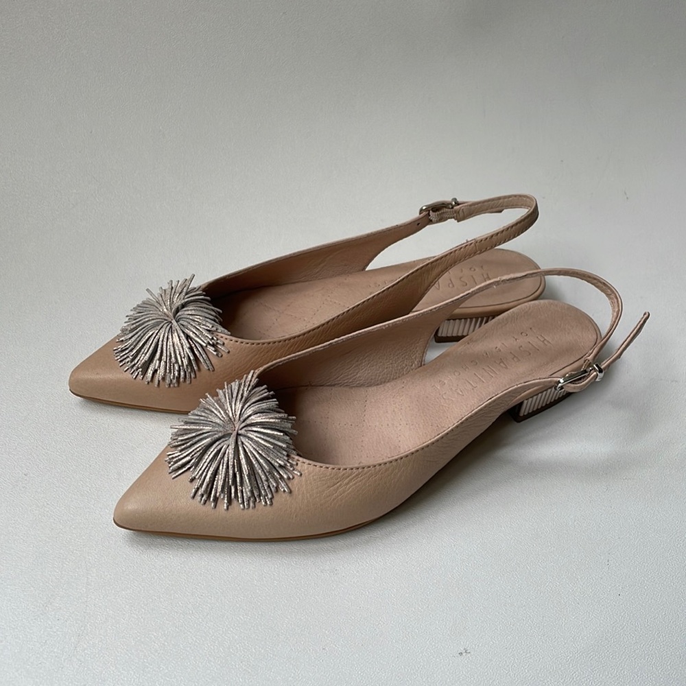 HISPANITAS Slingback Fringe Flower Faylynn Beige Flats shoes Size 8/38.5